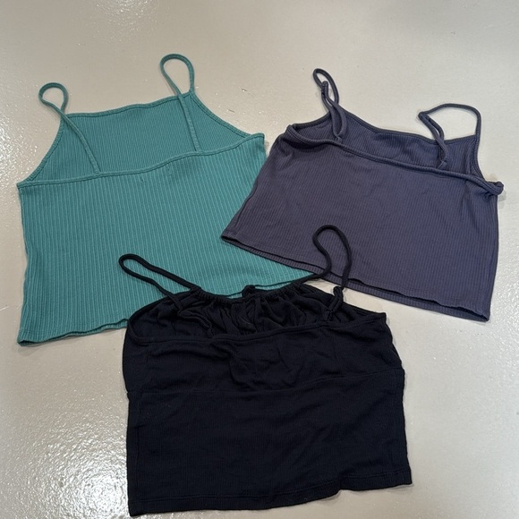 Colorful Summer Tank and Crop Top Collection Lot of 7 cute tops! Size Medium - Picture 7 of 7